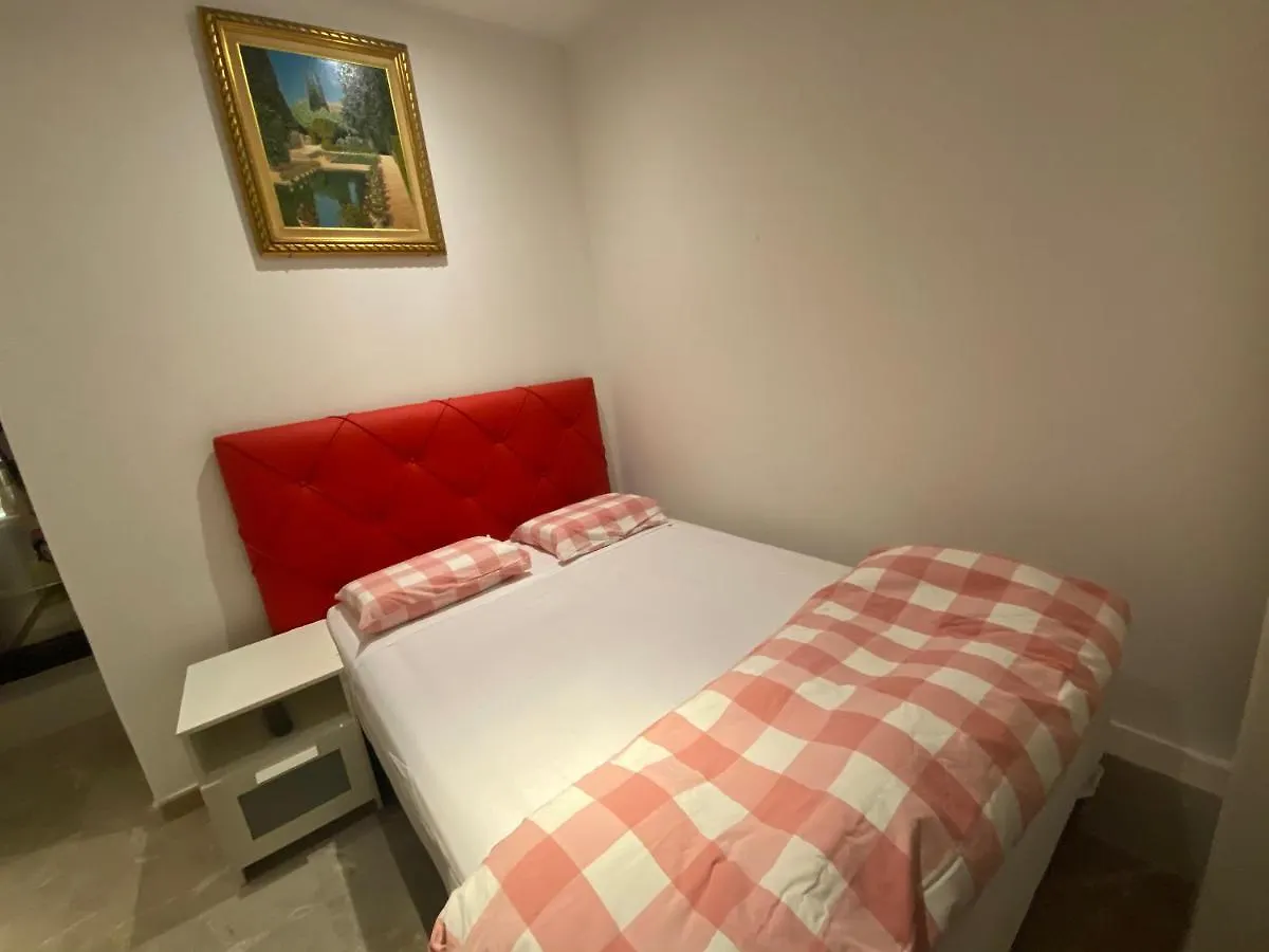 Хостел Hostal Granvia 628 Барселона