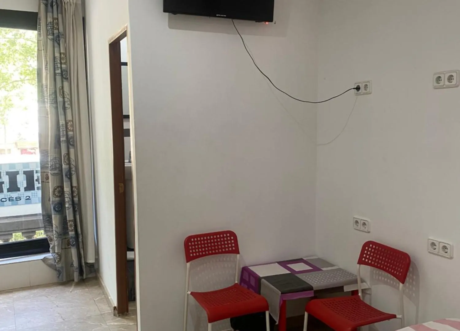 Hostal Granvia 628 Барселона 0*,  Испания